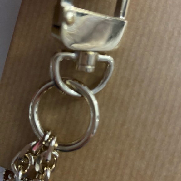 AUTHENTIC CHRISTIAN LOUBOUTIN SHOE CHARMS KEY CHAIN - Picture 6 of 6